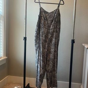 Black and White Geometric Printed Cami Jumpsuit